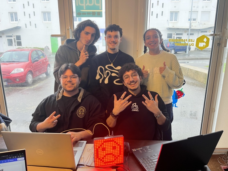 Fichier:Equipe Enibel.jpg