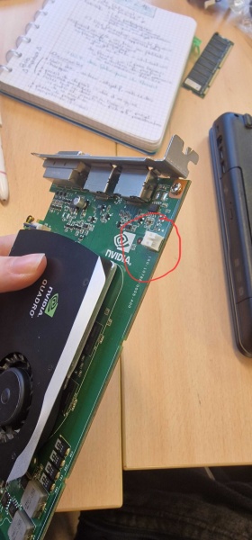 Fichier:Branchement nvidia quadro.jpg